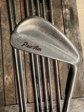 Vintage Titleist Acushnet Pro-Am Golf Irons